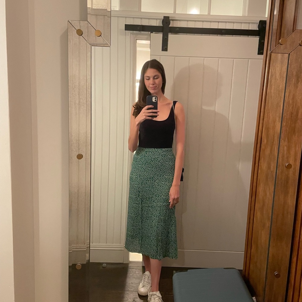 Reformation Midi Skirt ‘Bea Skirt’- Size 8.